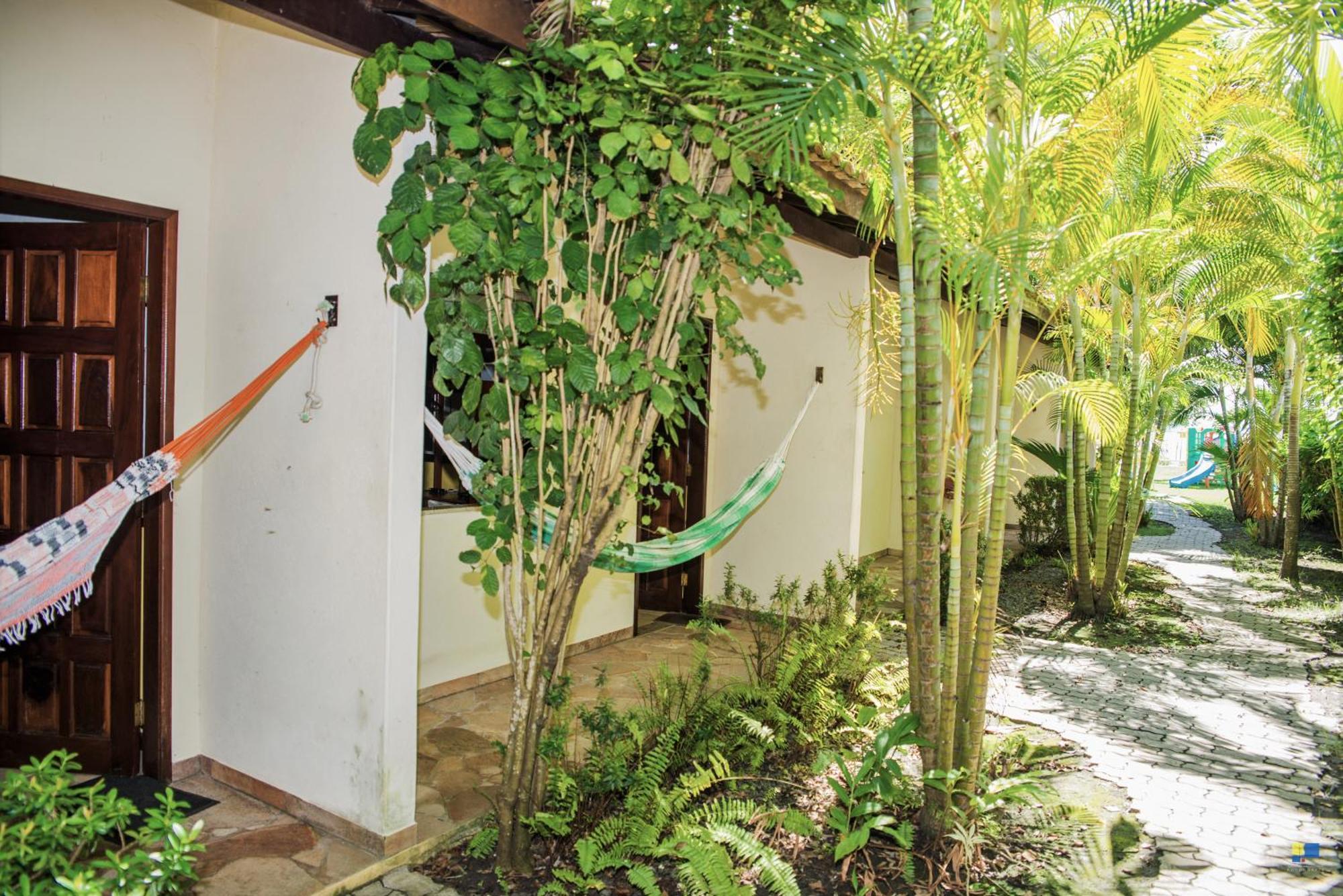 Tropicalia Inn
